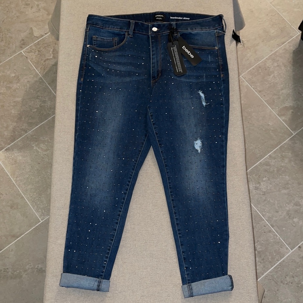 Authentic Bebe Designer Heartbreaker Embellished Skinny Jeans NWT!